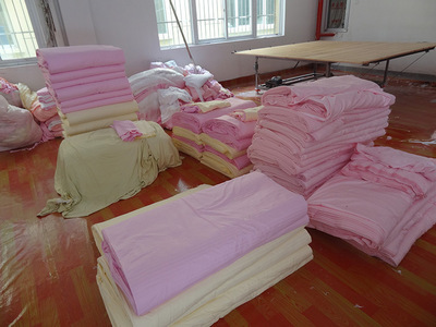 南通帛兮紡織品 廠家直銷發(fā)散印花被套、蠶絲被胎套的批發(fā)之選